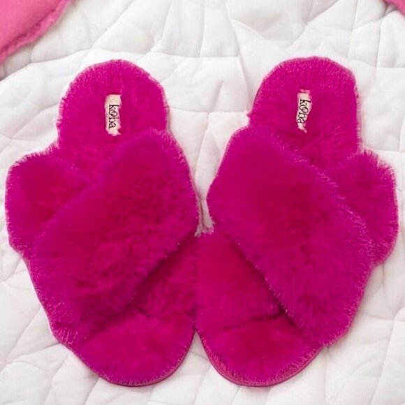 Kooba Hot Pink Faux Fur Memory Foam Slippers Size Extra Large - Picture 3 of 11